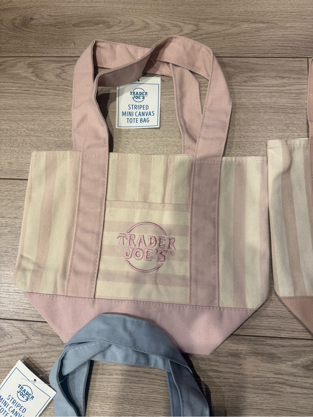 New Striped Trader Joes Mini Tote Set of 4 - Limited Edition - Picture 5 of 5